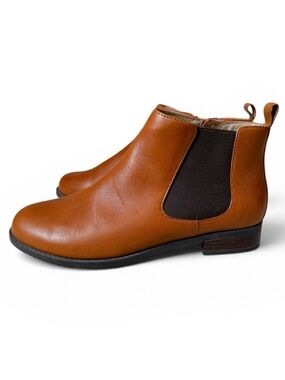 Vionic Country Nadelle Chelsea Boots